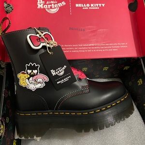 HELLOKITTY DR MARTEN PLATFORM BOOTS